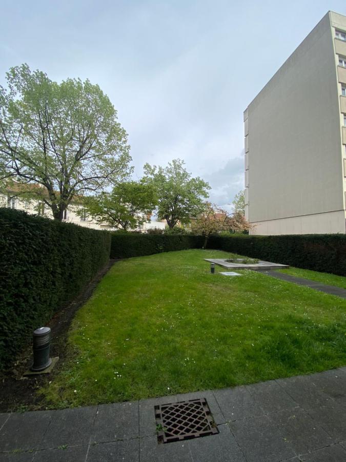 Grand Appartement Courbevoie Paris Bagian luar foto