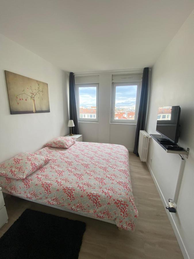 Grand Appartement Courbevoie Paris Bagian luar foto