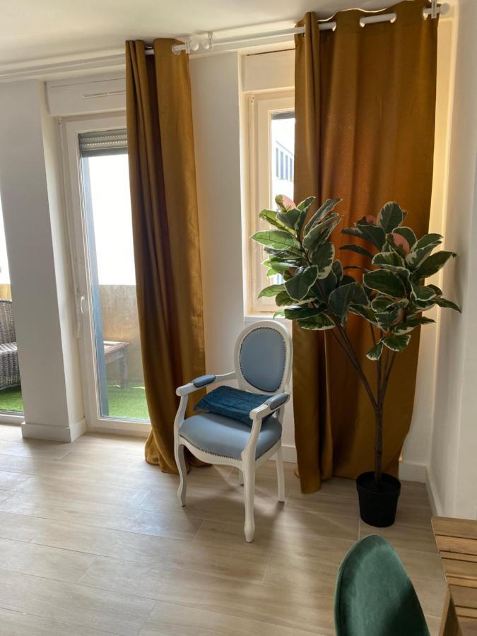 Grand Appartement Courbevoie Paris Bagian luar foto
